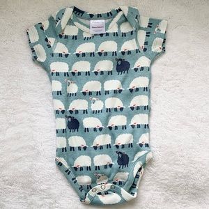 Hanna Andersson Short-Sleeve Sheep Bodysuit NWOT, Size 6-12M